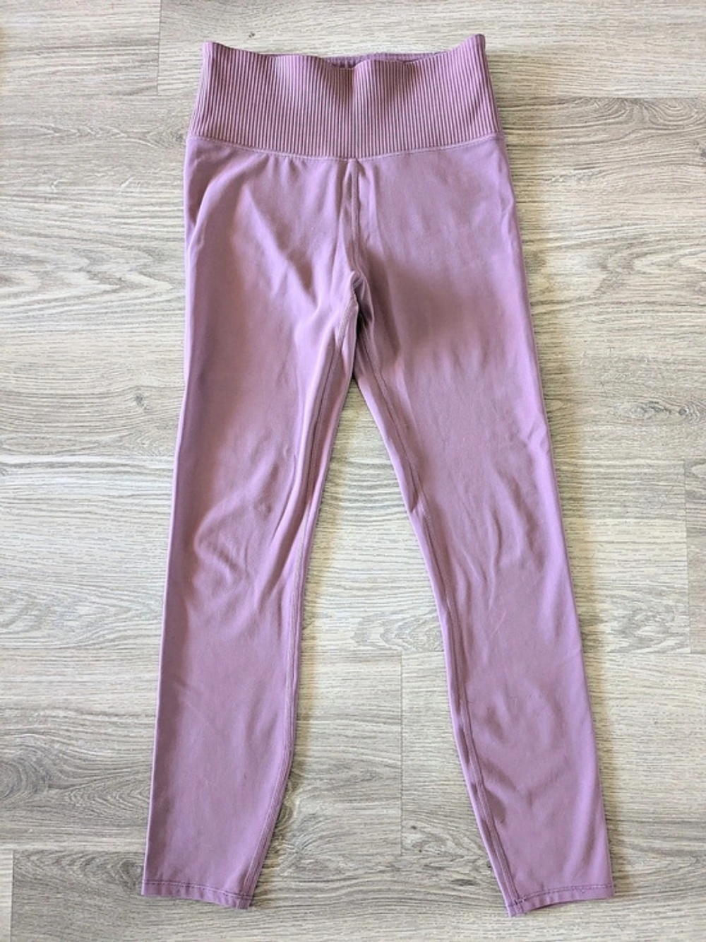 Vuori Rib Studio Legging Size Small Color Marsala